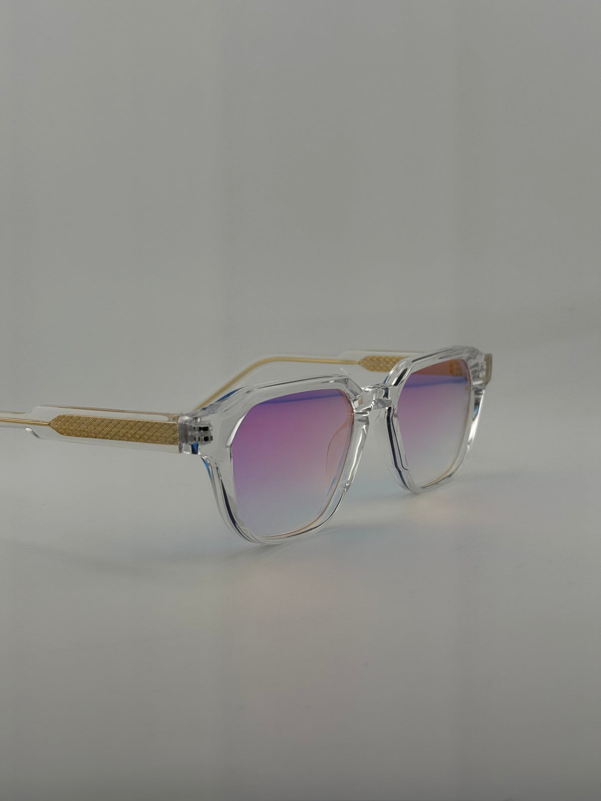 Prado Oled Crystal