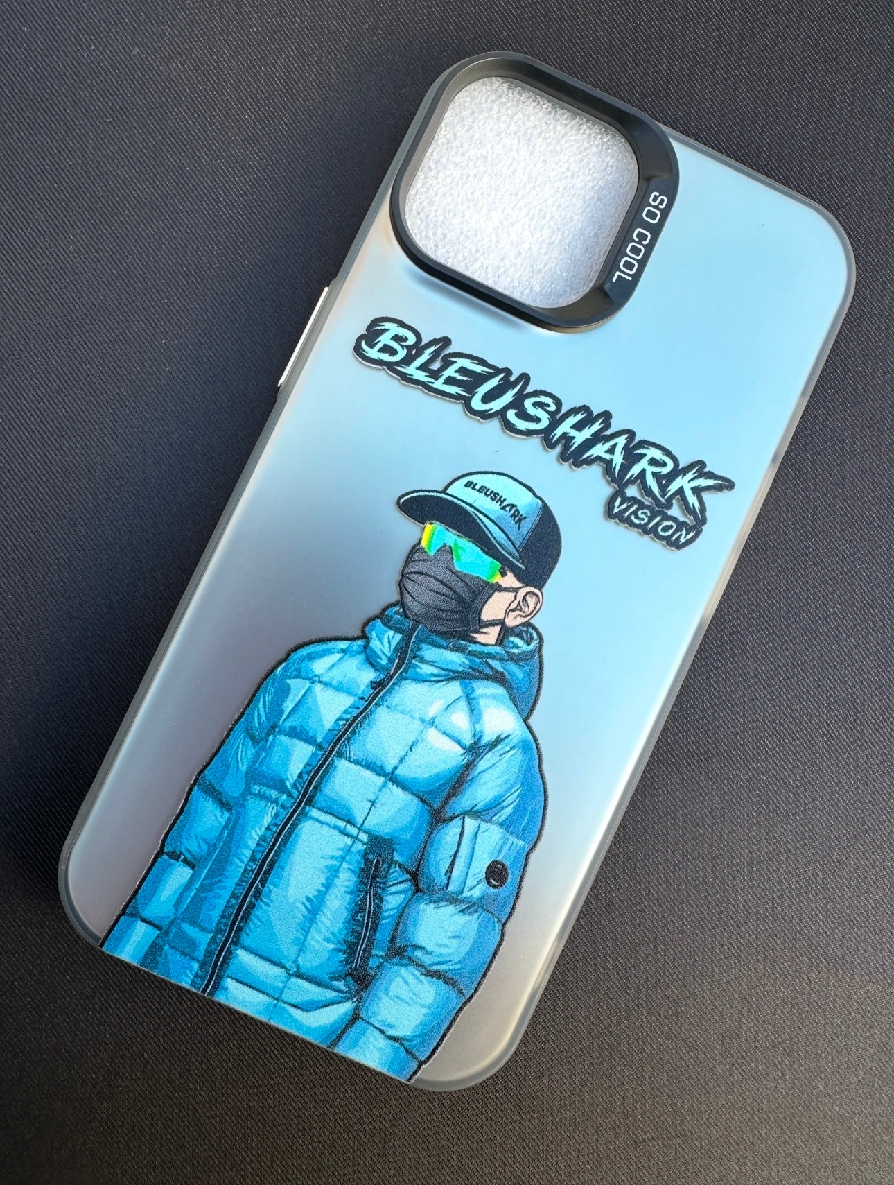 Coque Bleushark noir/bleu