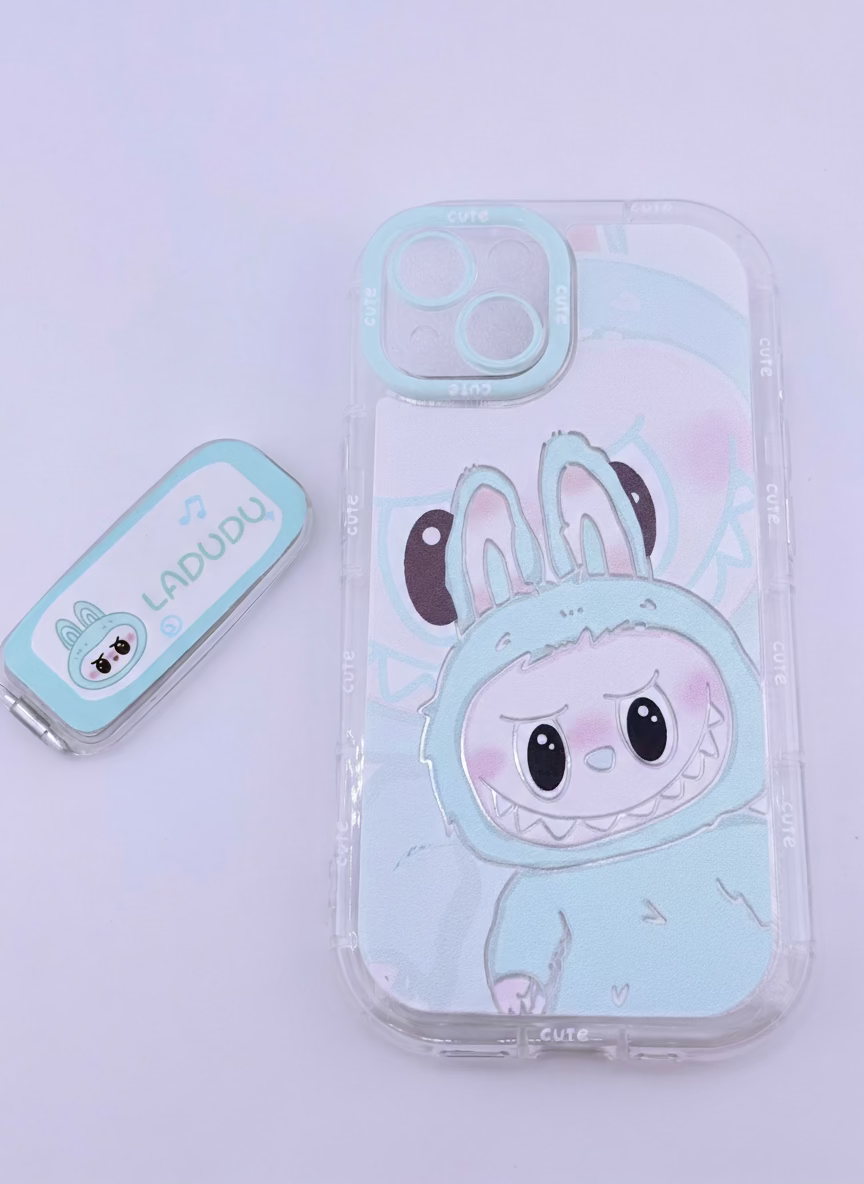 Coque Labubu avec son petit miroir