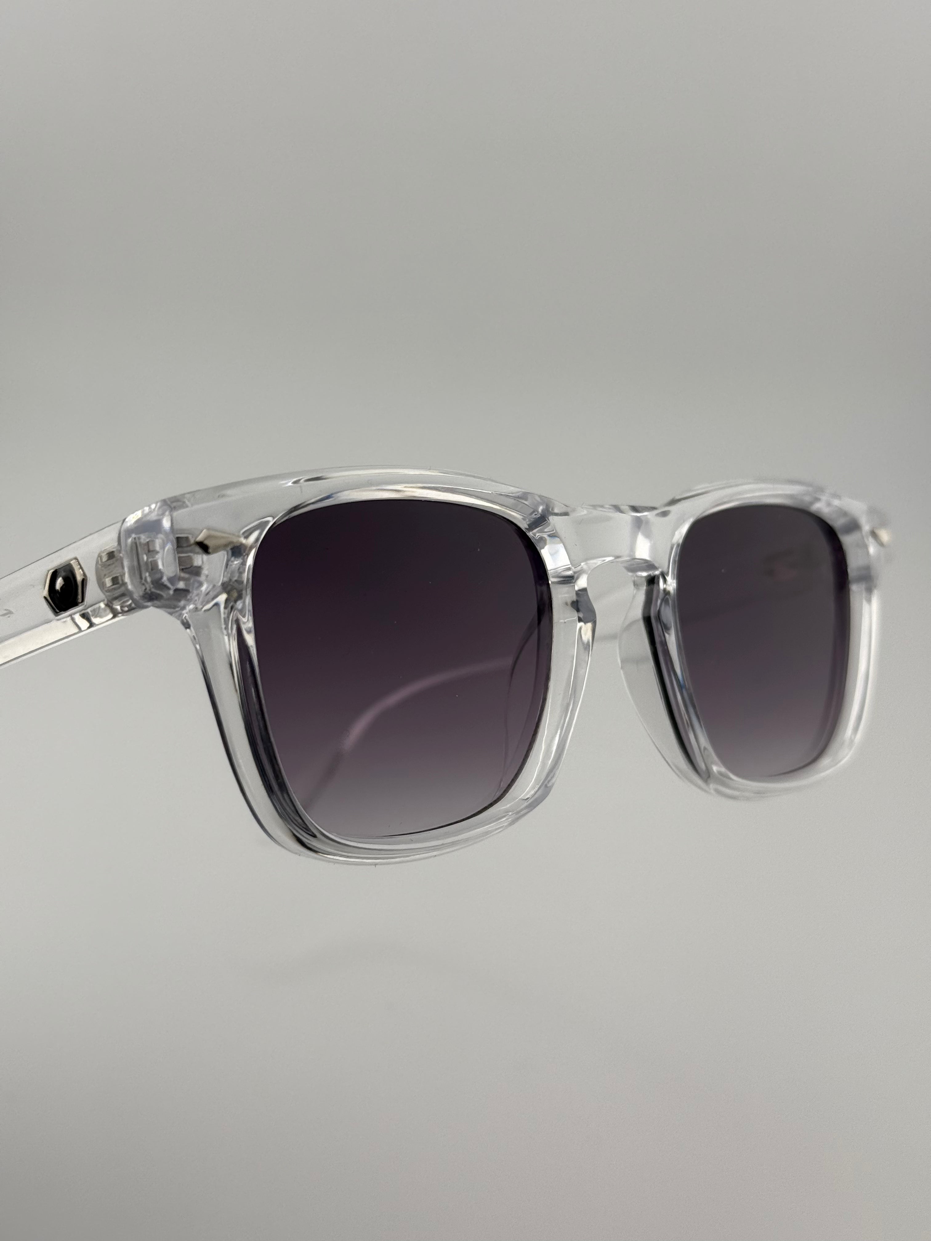 Mosta dégradé noir