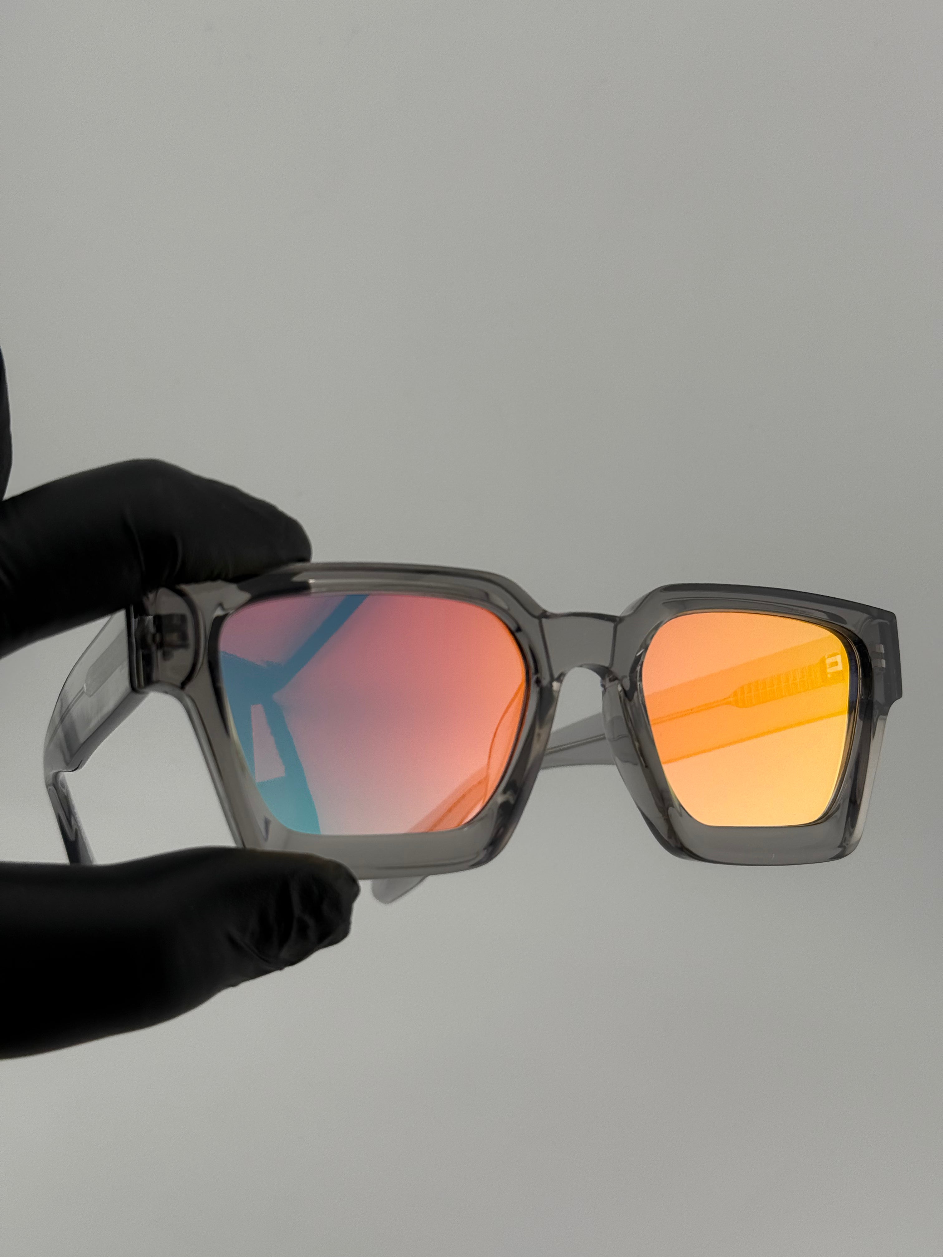 Milan grey miroir oled