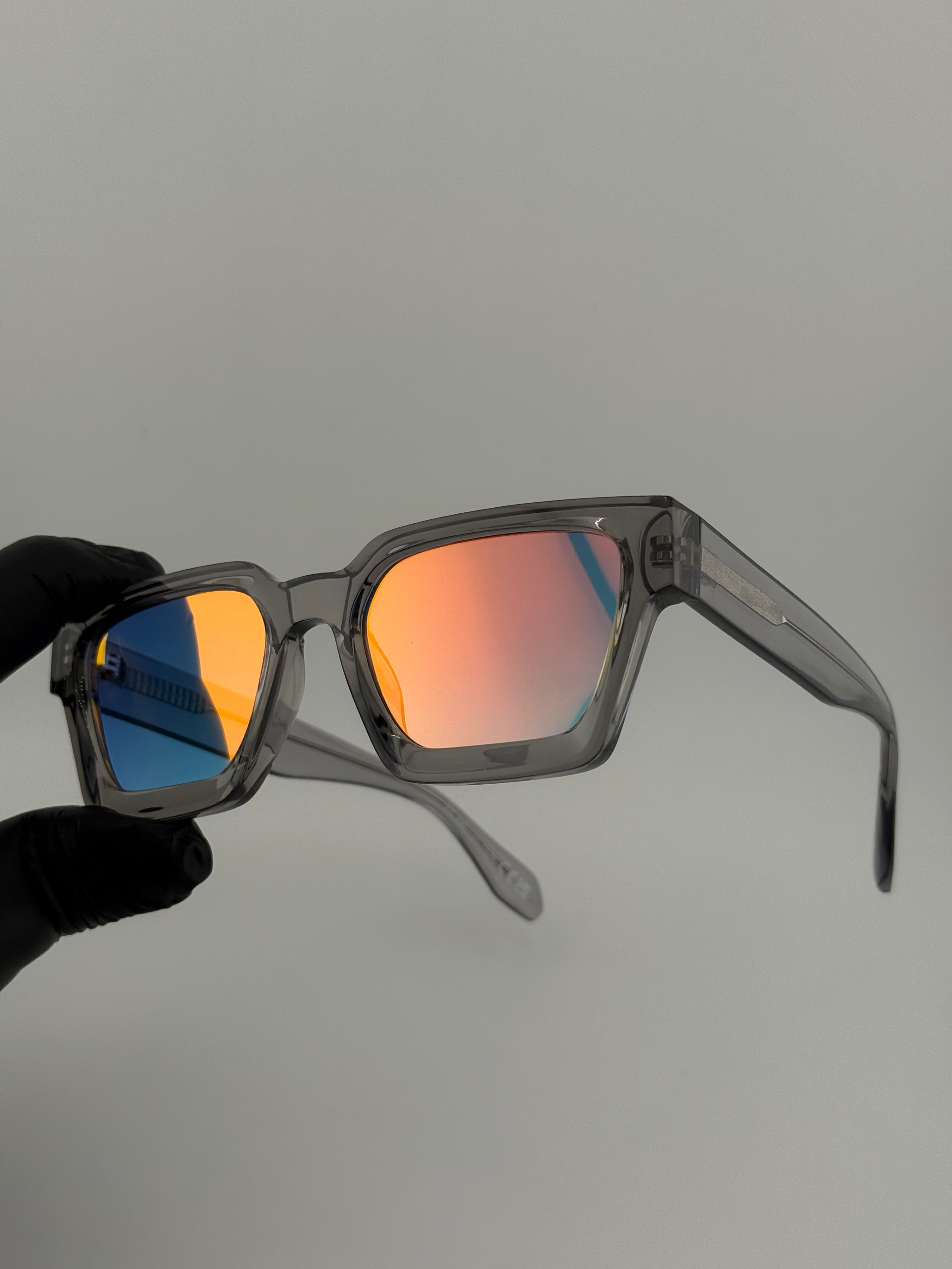 Milan grey miroir oled