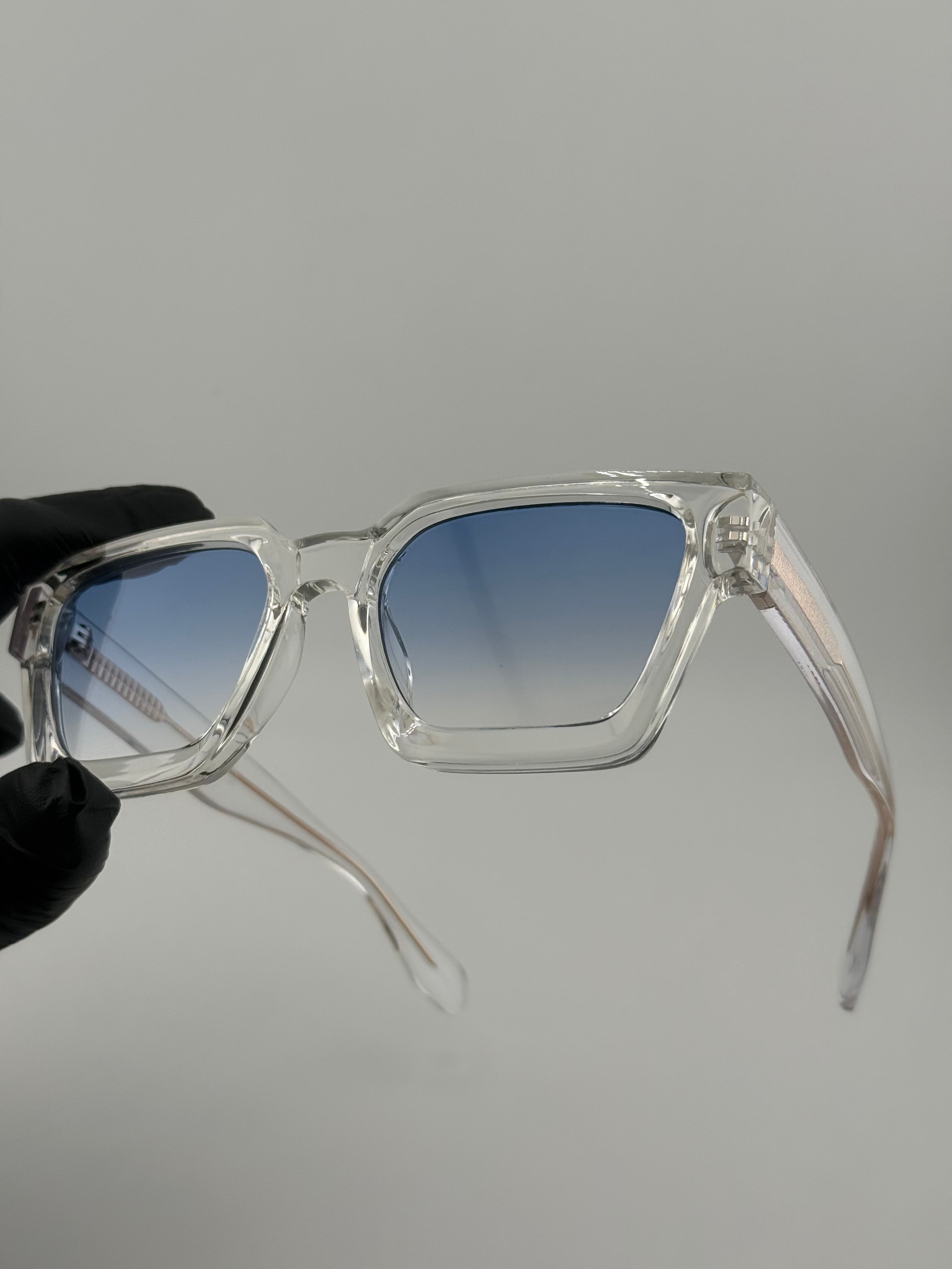 Milan dégradé bleu