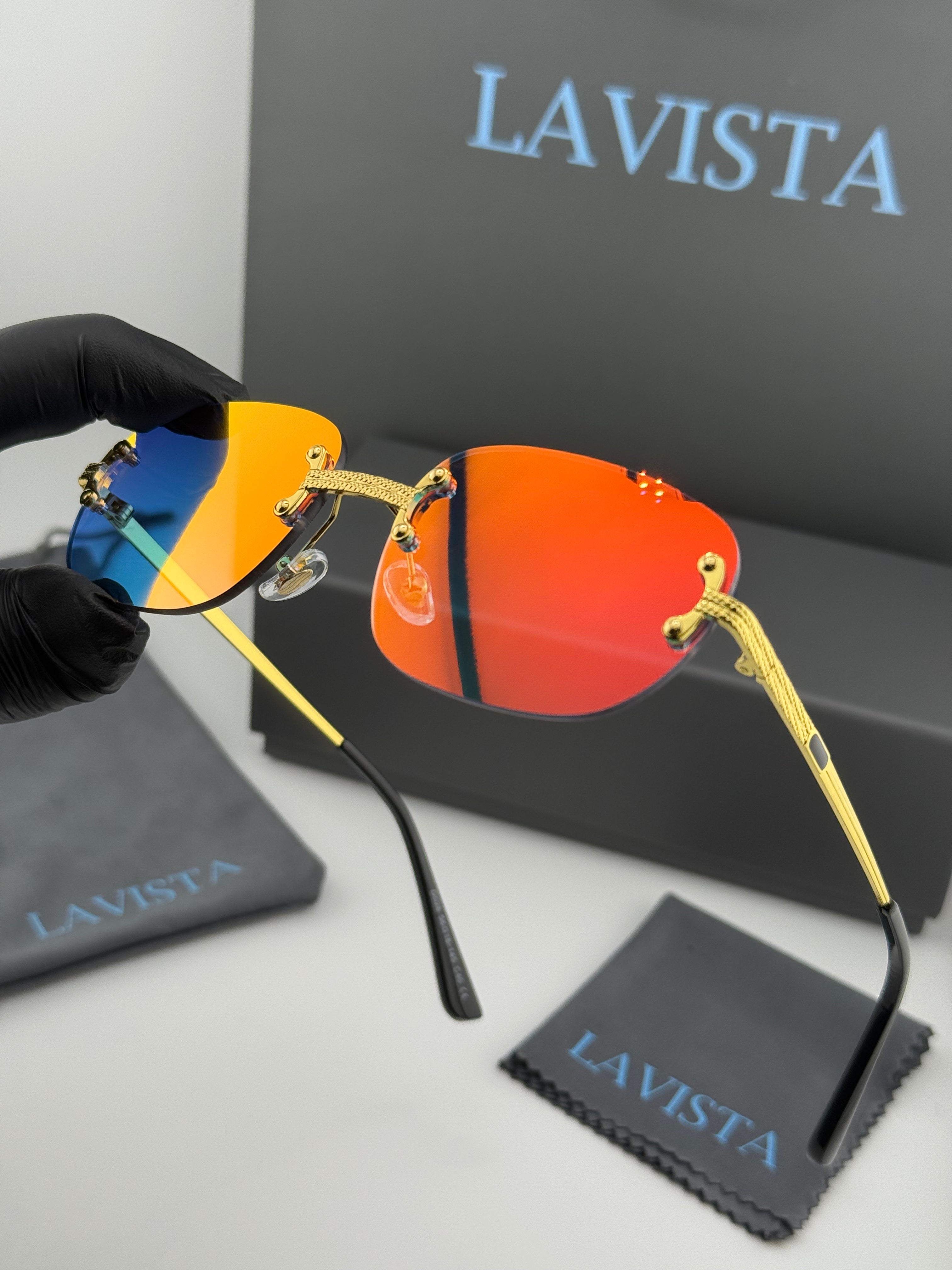 Lavista synastra oled