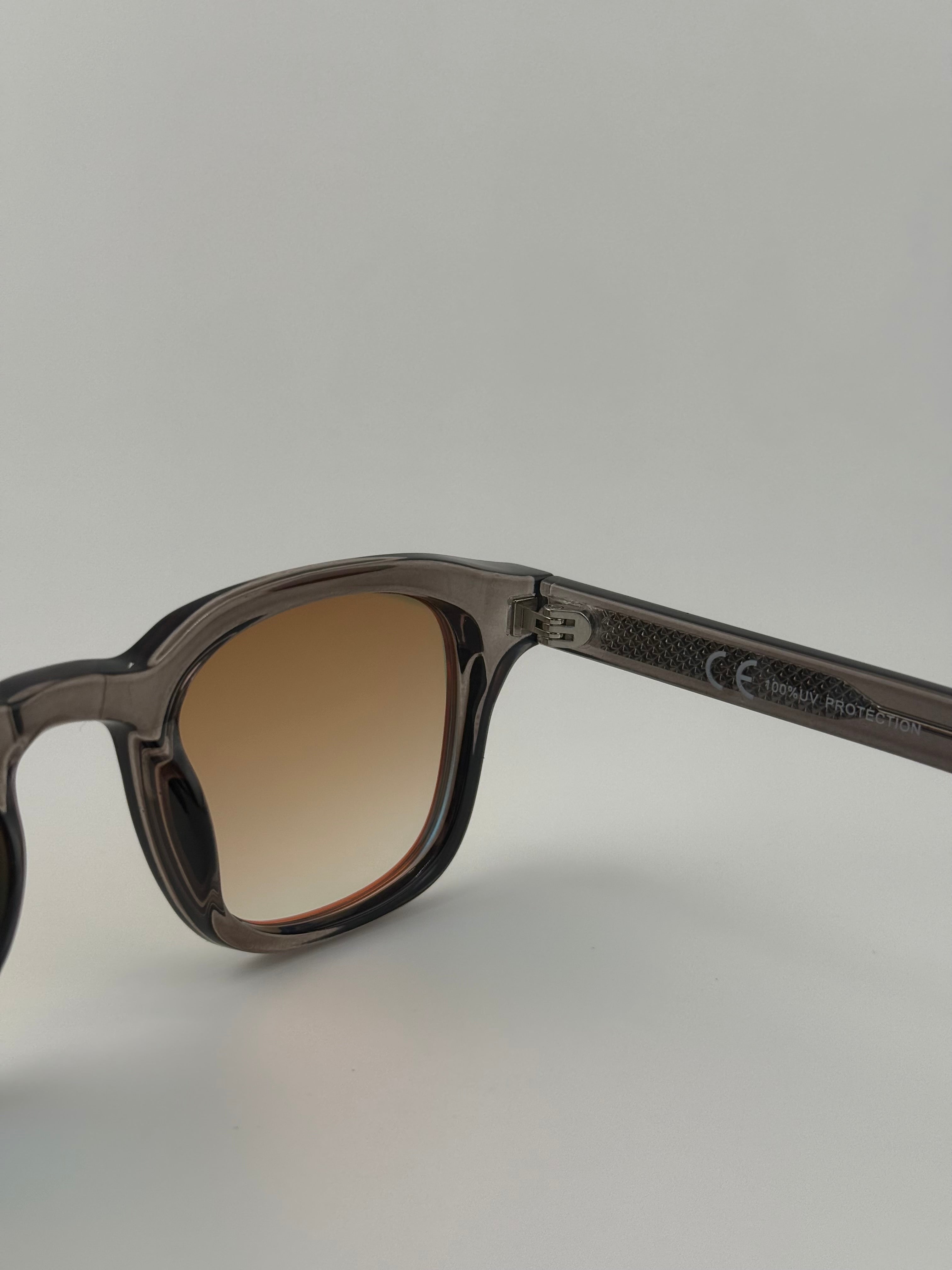Lavava grey orange