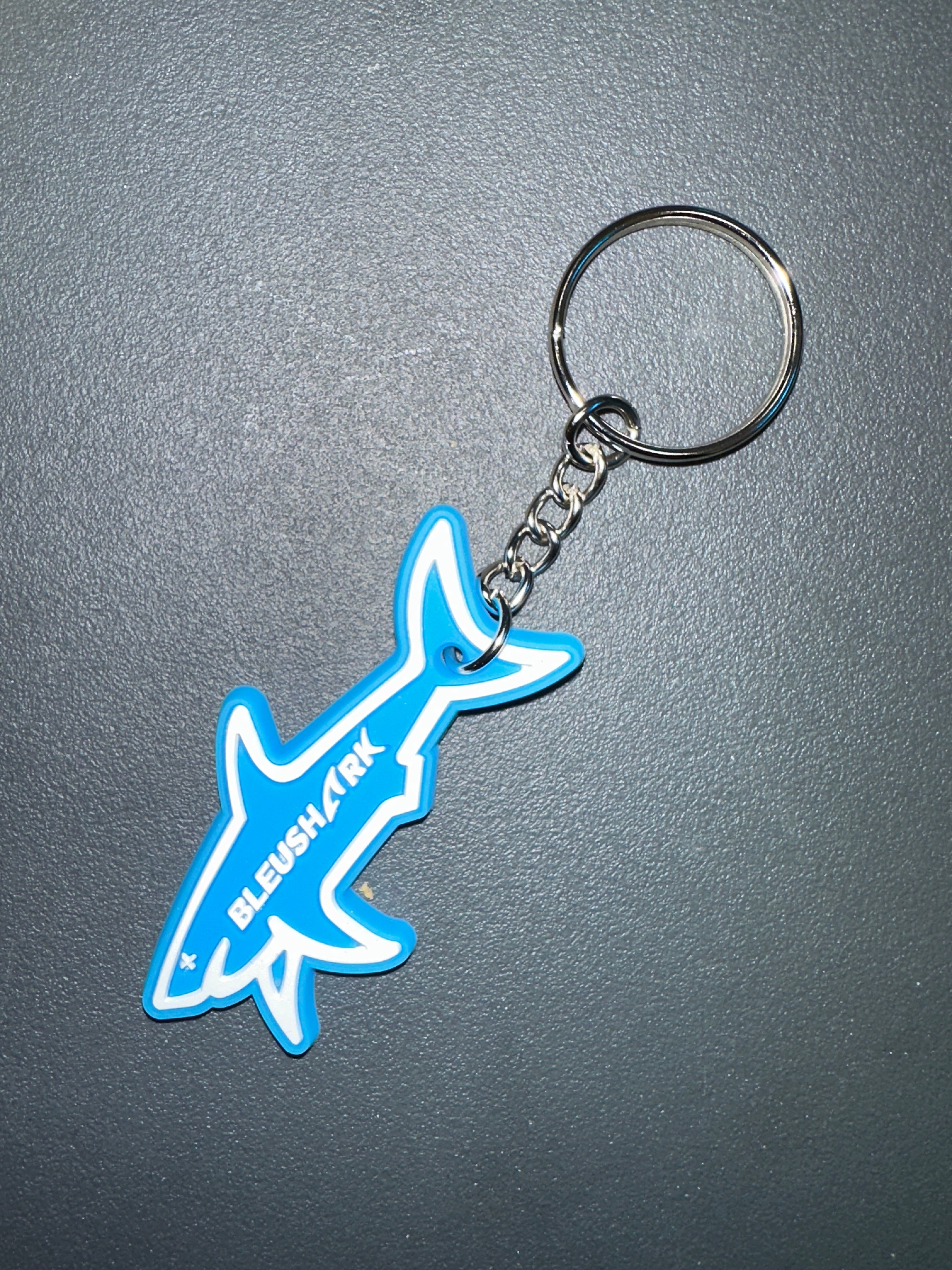 Porte clé Bleushark bleu