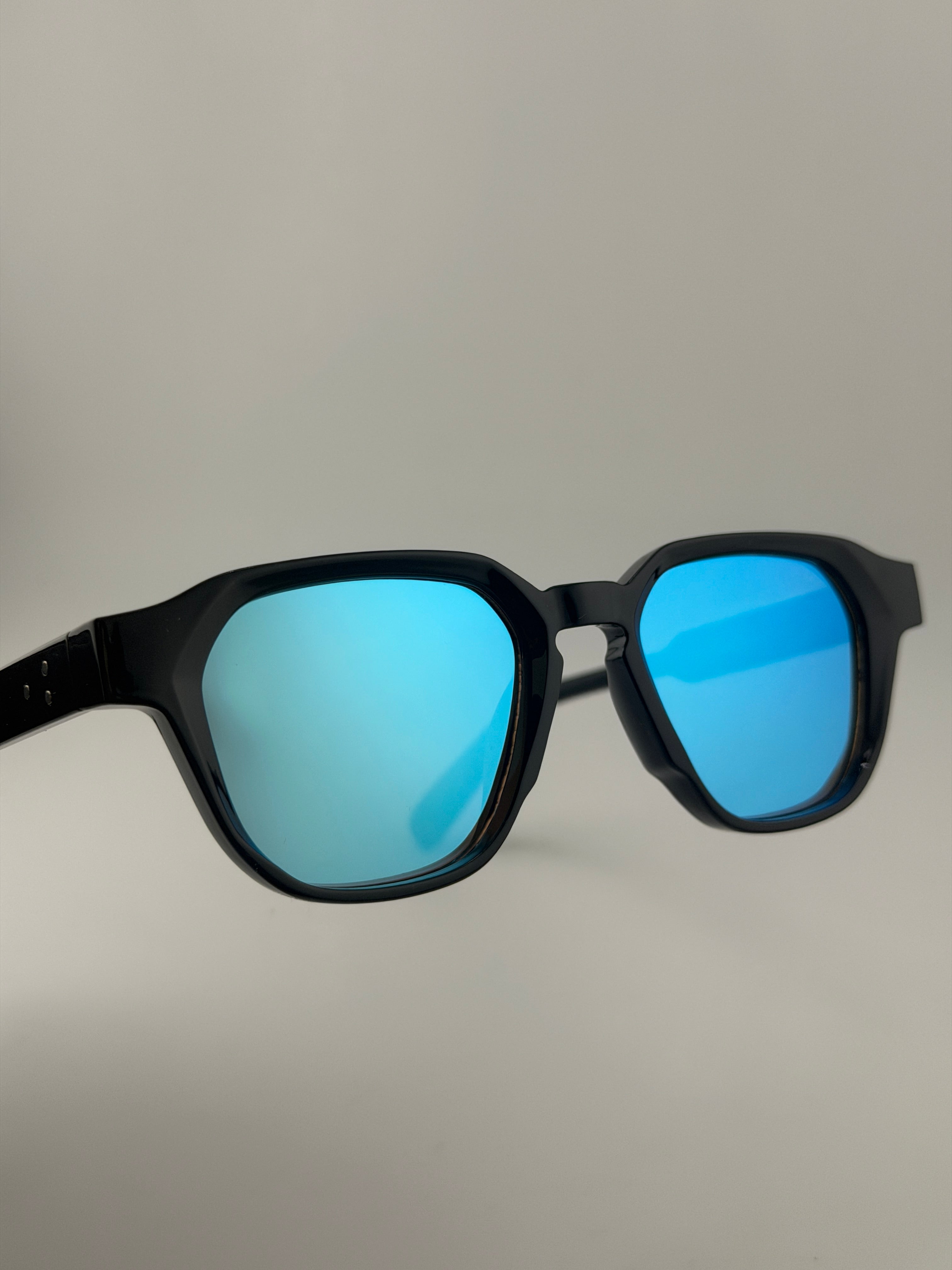 Prado black bleu