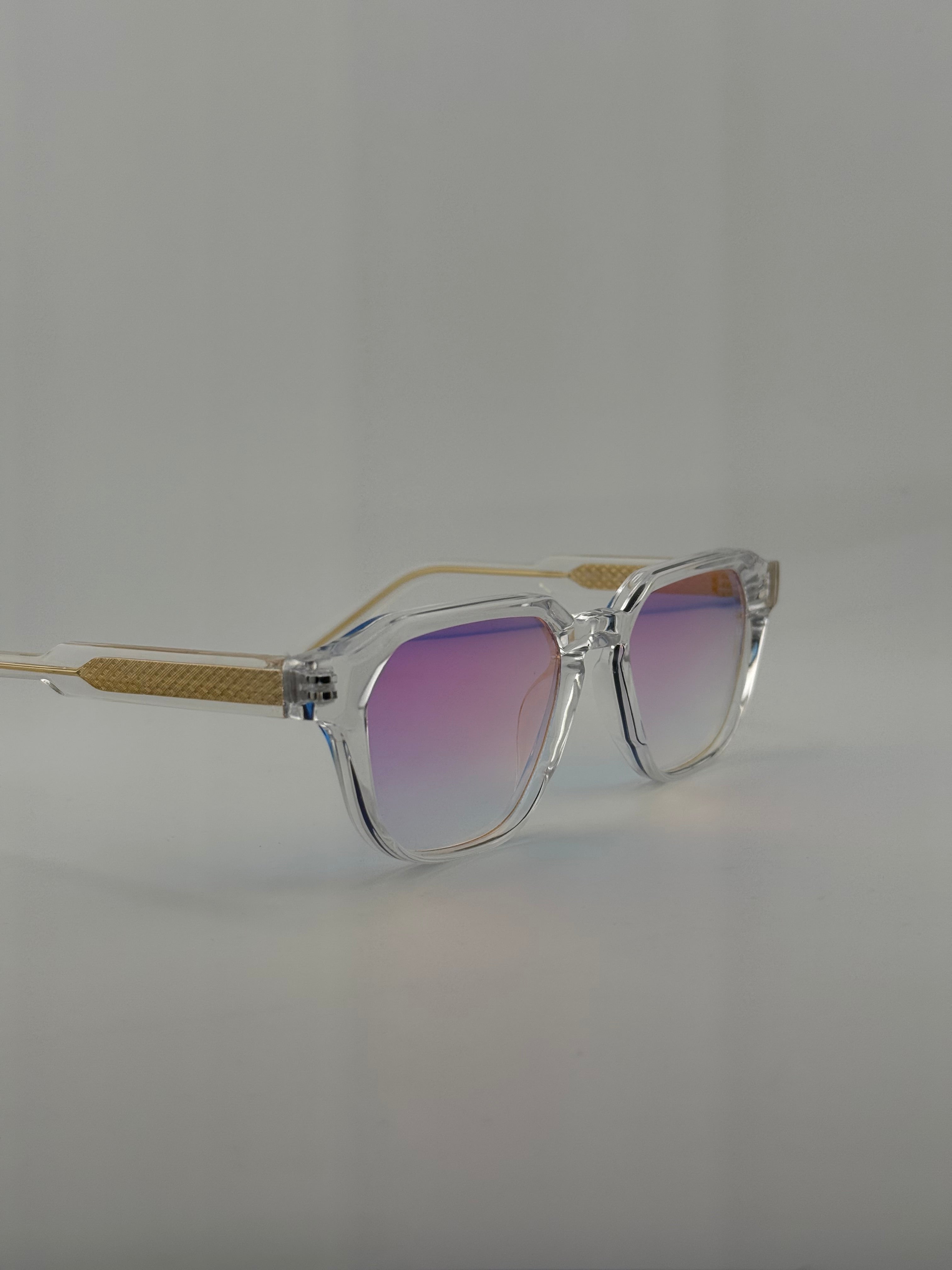 Prado Oled Crystal