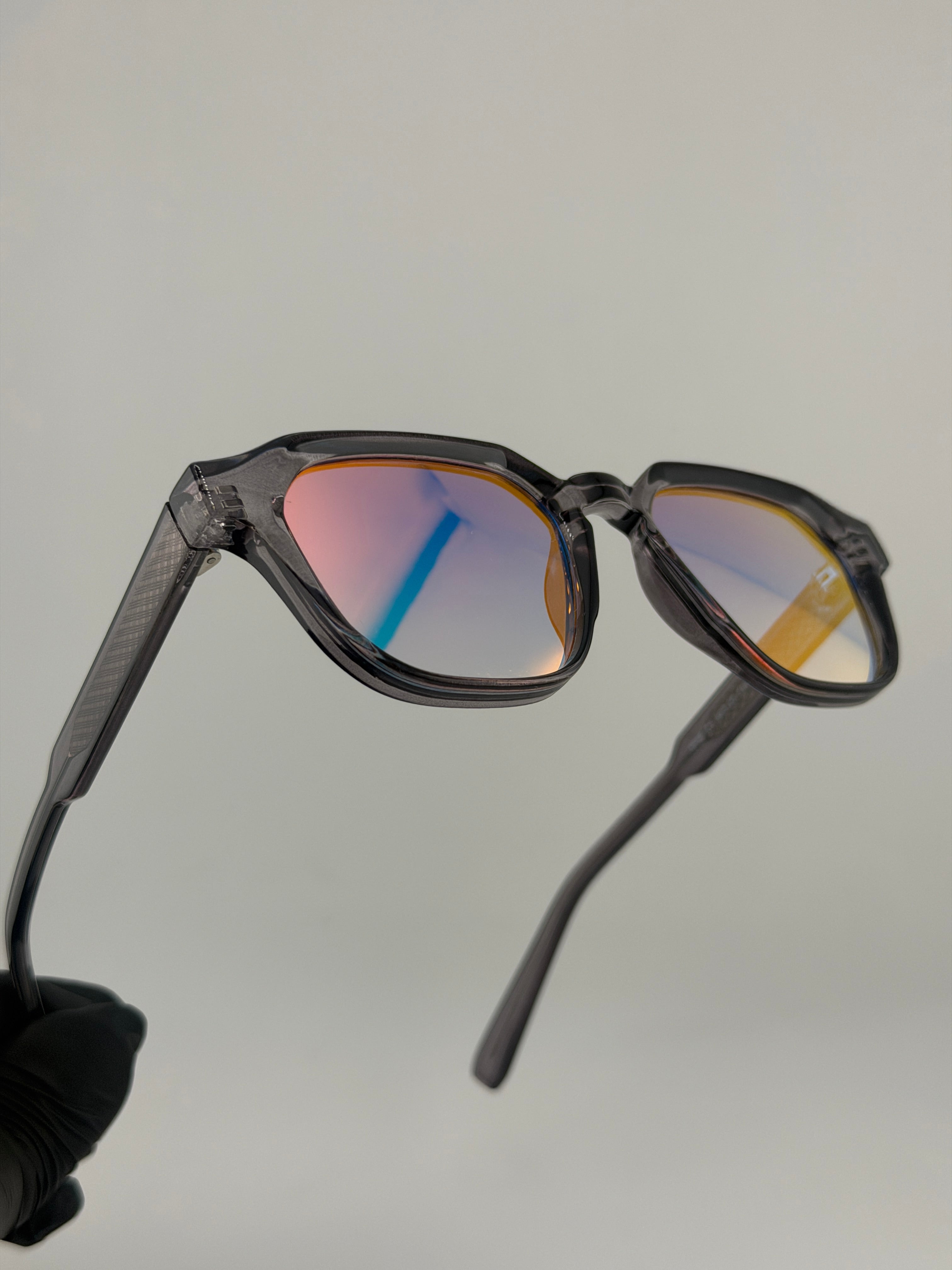 Prado grey oled