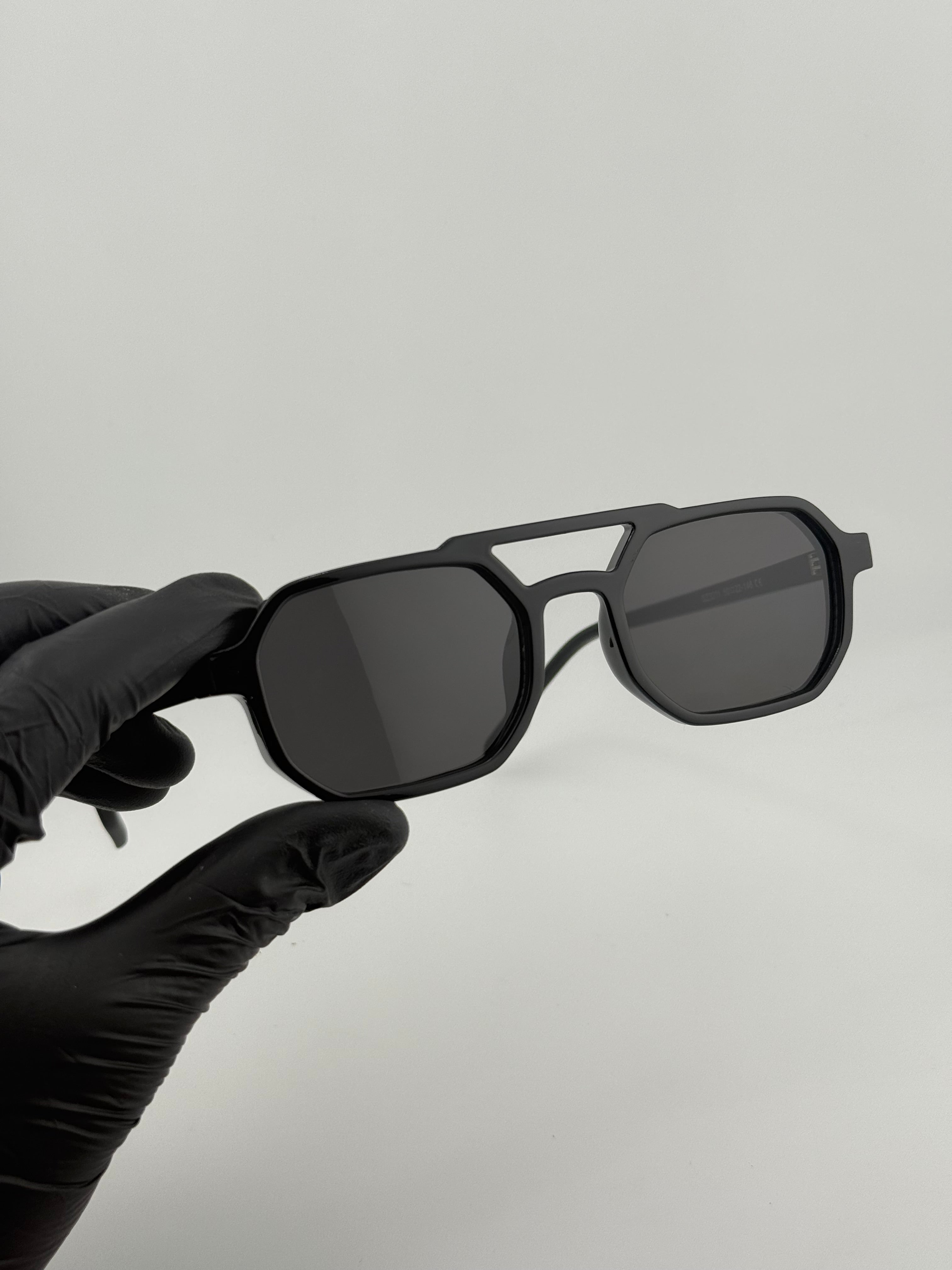 Phuket black