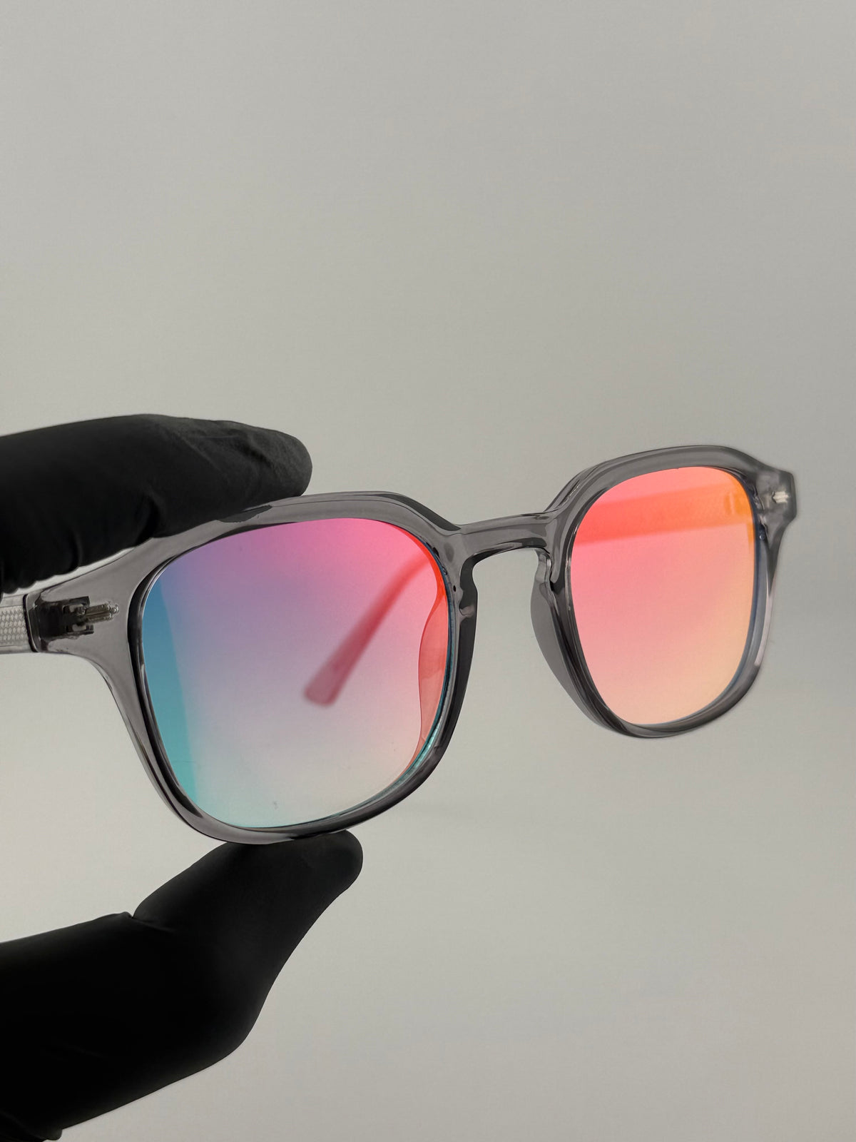 Sormiou · Grey Oled