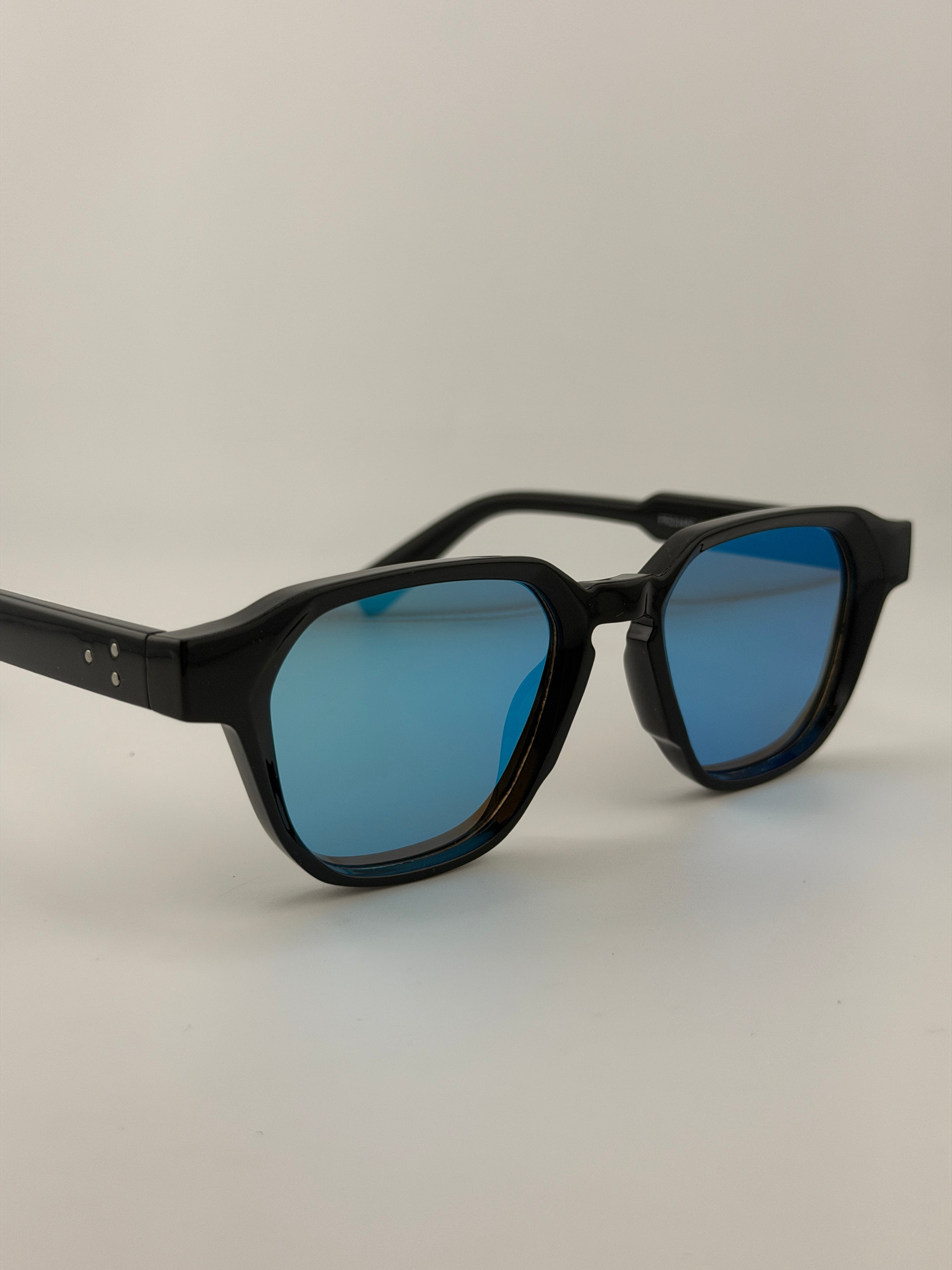 Prado black bleu
