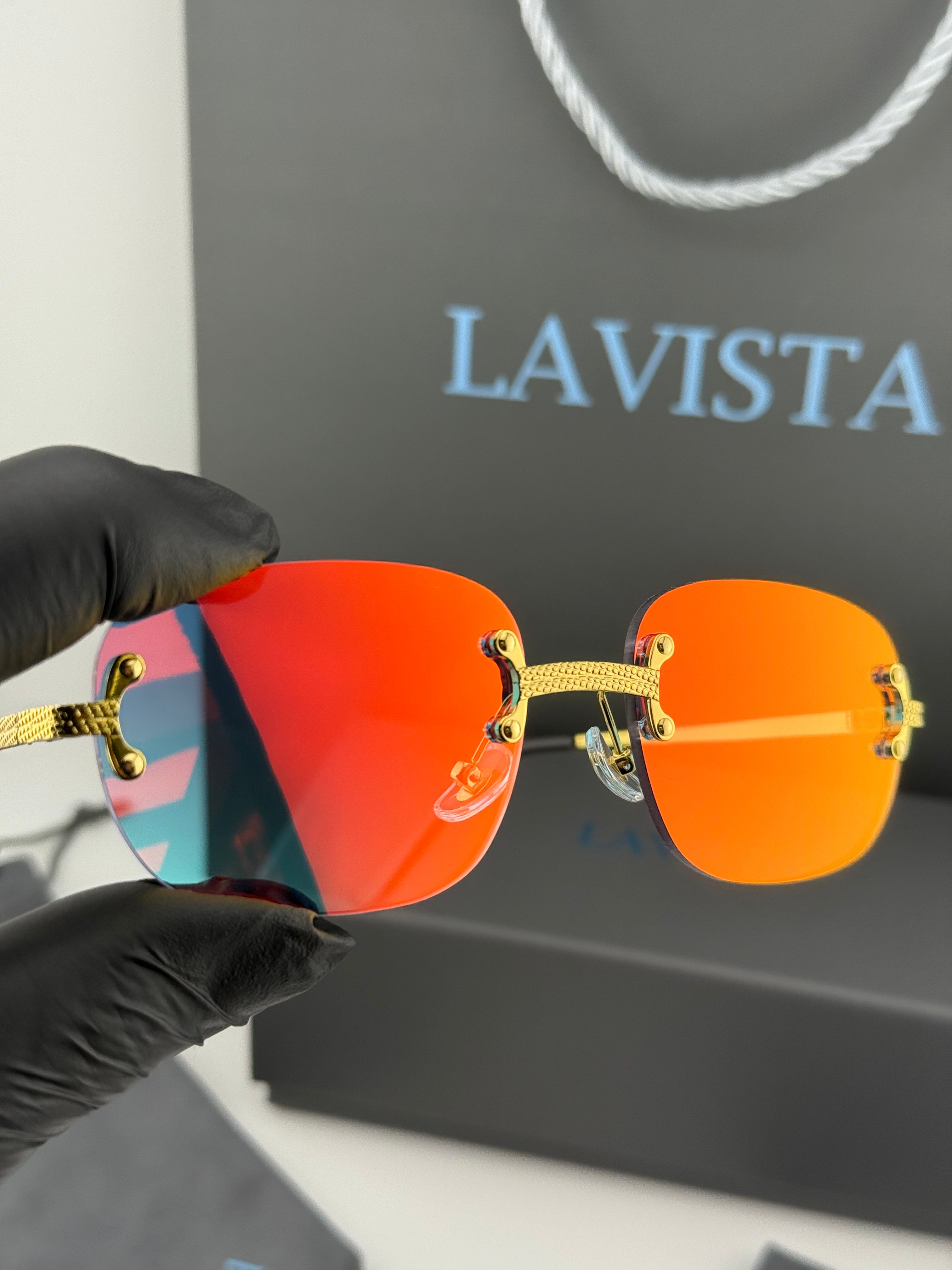 Lavista synastra oled