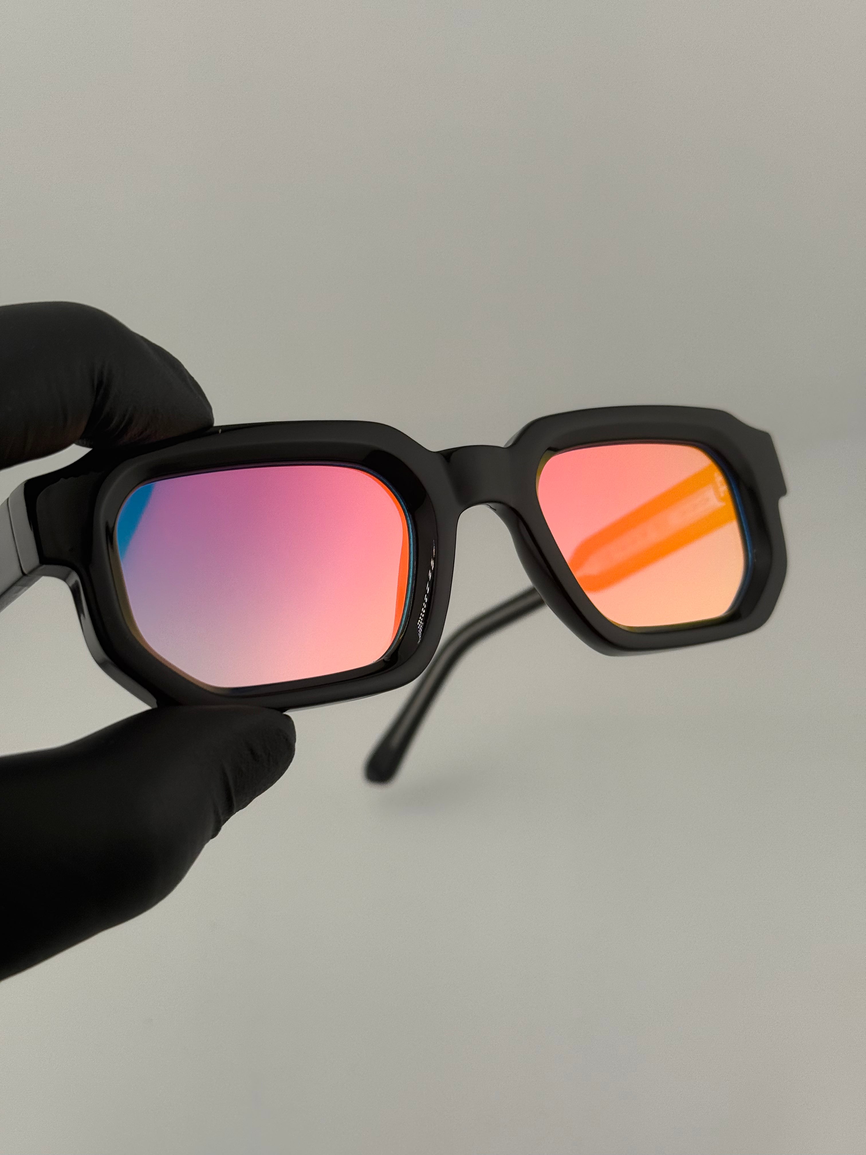 Guelma black Oled